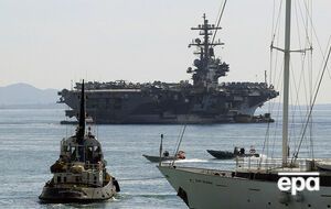 Автори російського плаката зобразили авіаносець USS George HW Bush