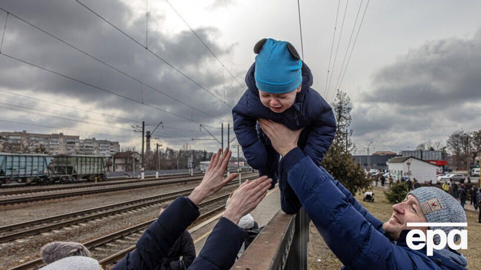 За даними ООН, після відкритого вторгнення Росії Україну покинуло понад 9,5 млн осіб