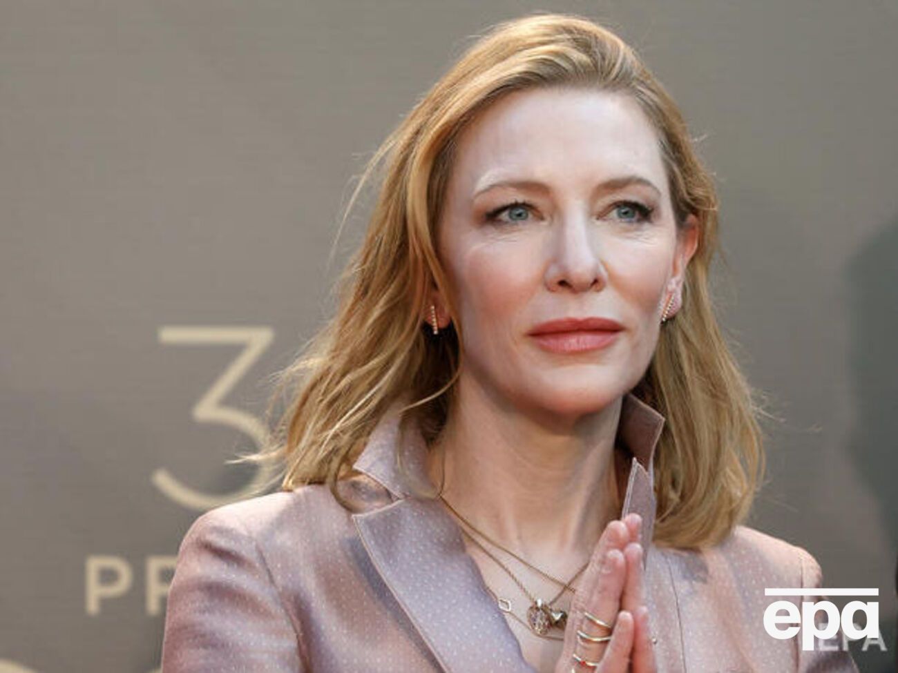 Бланшетт підтримує Україну у війні проти російського агресора