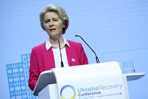 Урсула фон дер Ляєн говорила про Ратушного й боротьбу за демократичне майбутнє та успішну Україну