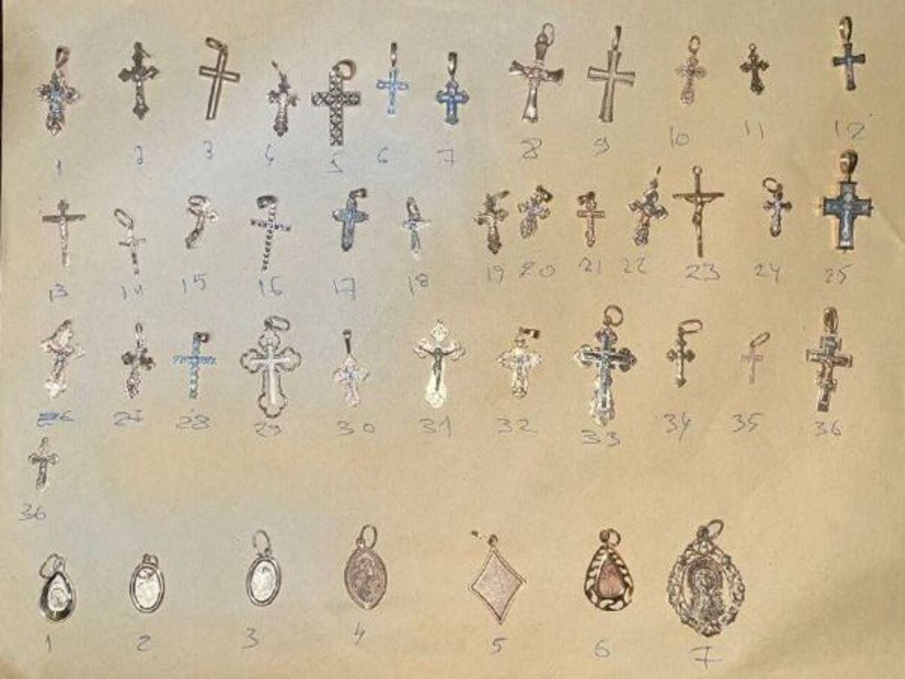 У фигурантов дела провели обыски