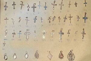 У фігурантів справи провели обшуки