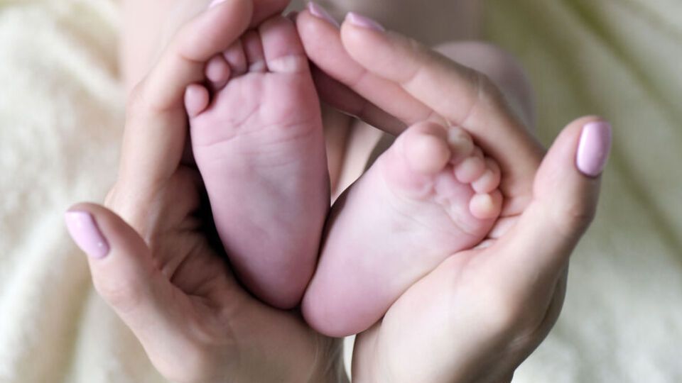 Минздрав сообщил о получении препарата для лечения детей с редким заболеванием