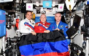 Російські космонавти й "Роскосмос" використали МКС для пропаганди загарбницьких дій в Україні