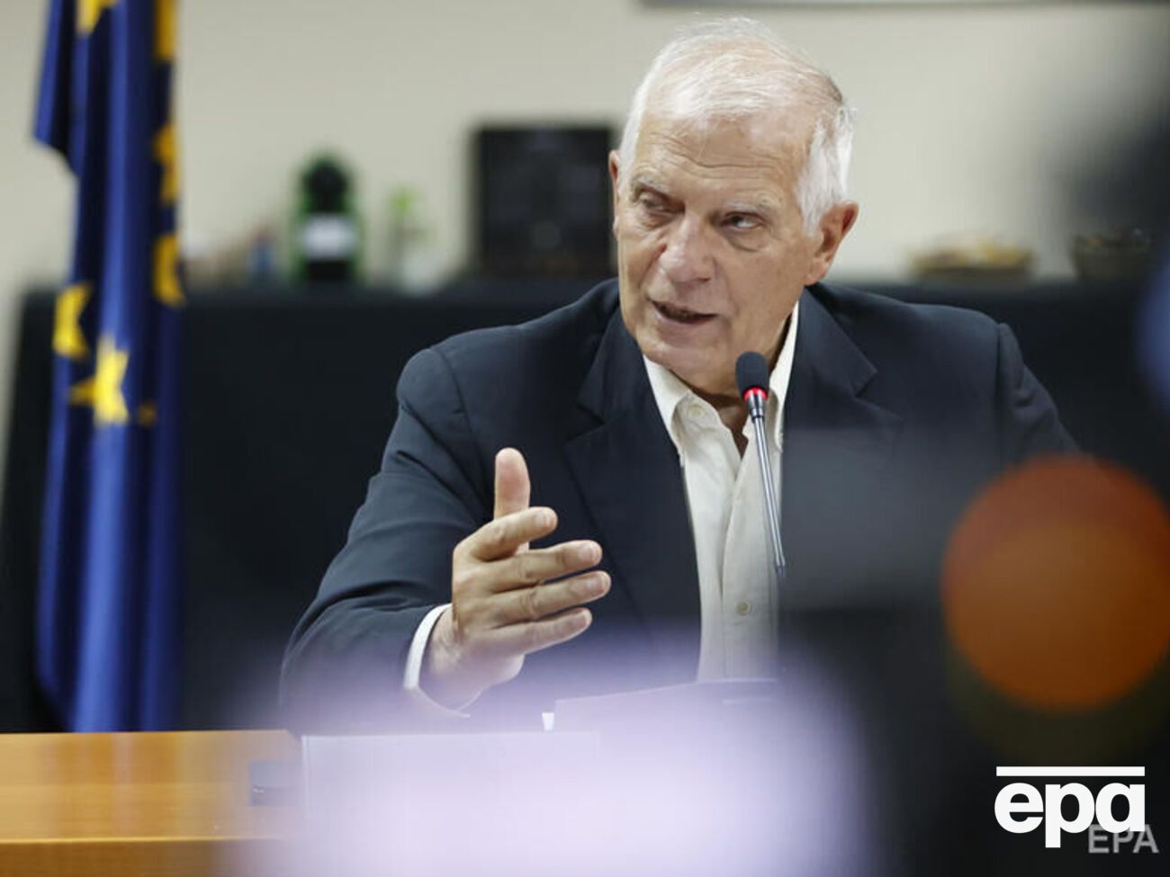 Жозеп Боррель заявил, что санкции против России&nbsp;сильно бьют по Путину, но пока не изменят его стратегических планов