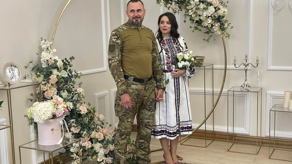 О романе с Вельч Сенцов впервые сообщил в марте 2022 года