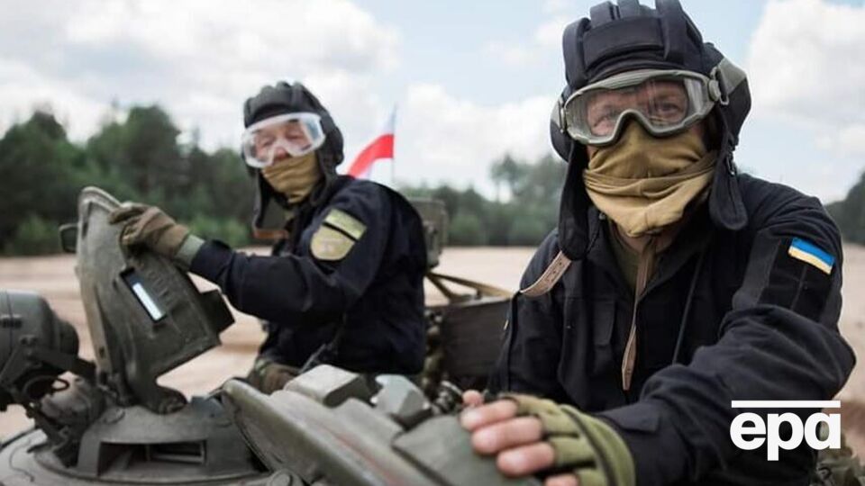 Бої тривають на сході України