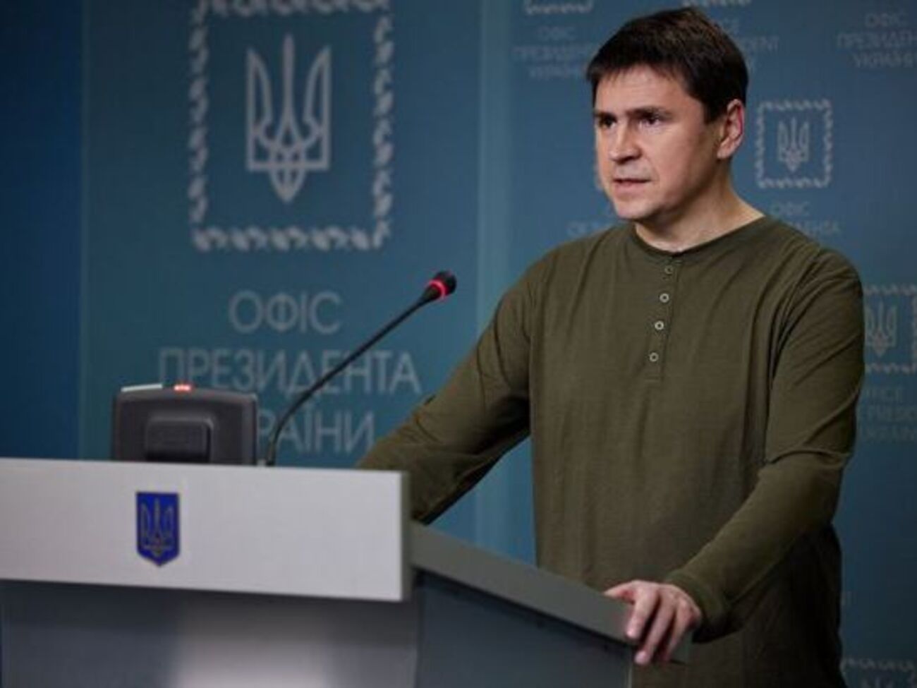 Подоляк переконаний, що херсонські колаборанти щоранку мають прокидатися в страху