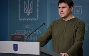 Подоляк переконаний, що херсонські колаборанти щоранку мають прокидатися в страху