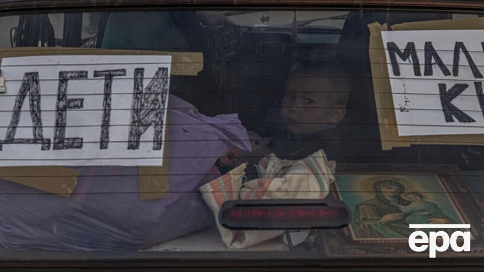 Глава Мінреінтеграції говорила, що відомо про майже 240 тис. депортованих дітей