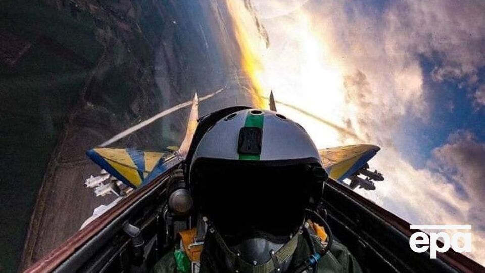 У Генштабі повідомили, що українська ударна авіація і далі атакує окупантів за кількома стратегічними напрямками