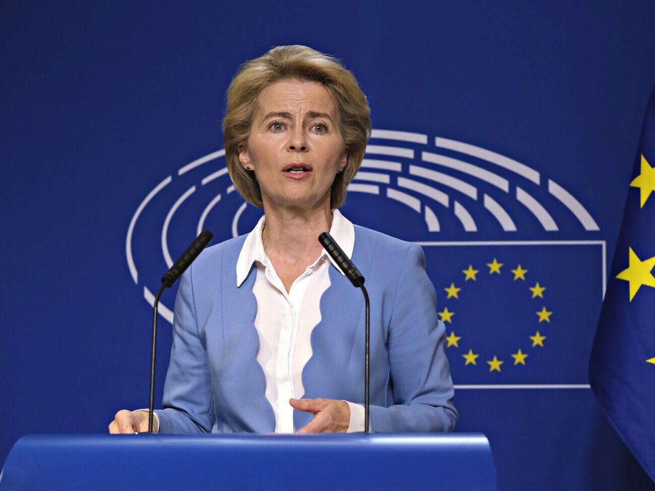 Фон дер Ляєн попередила про небезпеку повної зупинки постачання російського газу до ЄС