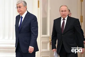 В июне Токаев сказал в присутствии Путина, что Казахстан не будет признавать "ЛДНР"