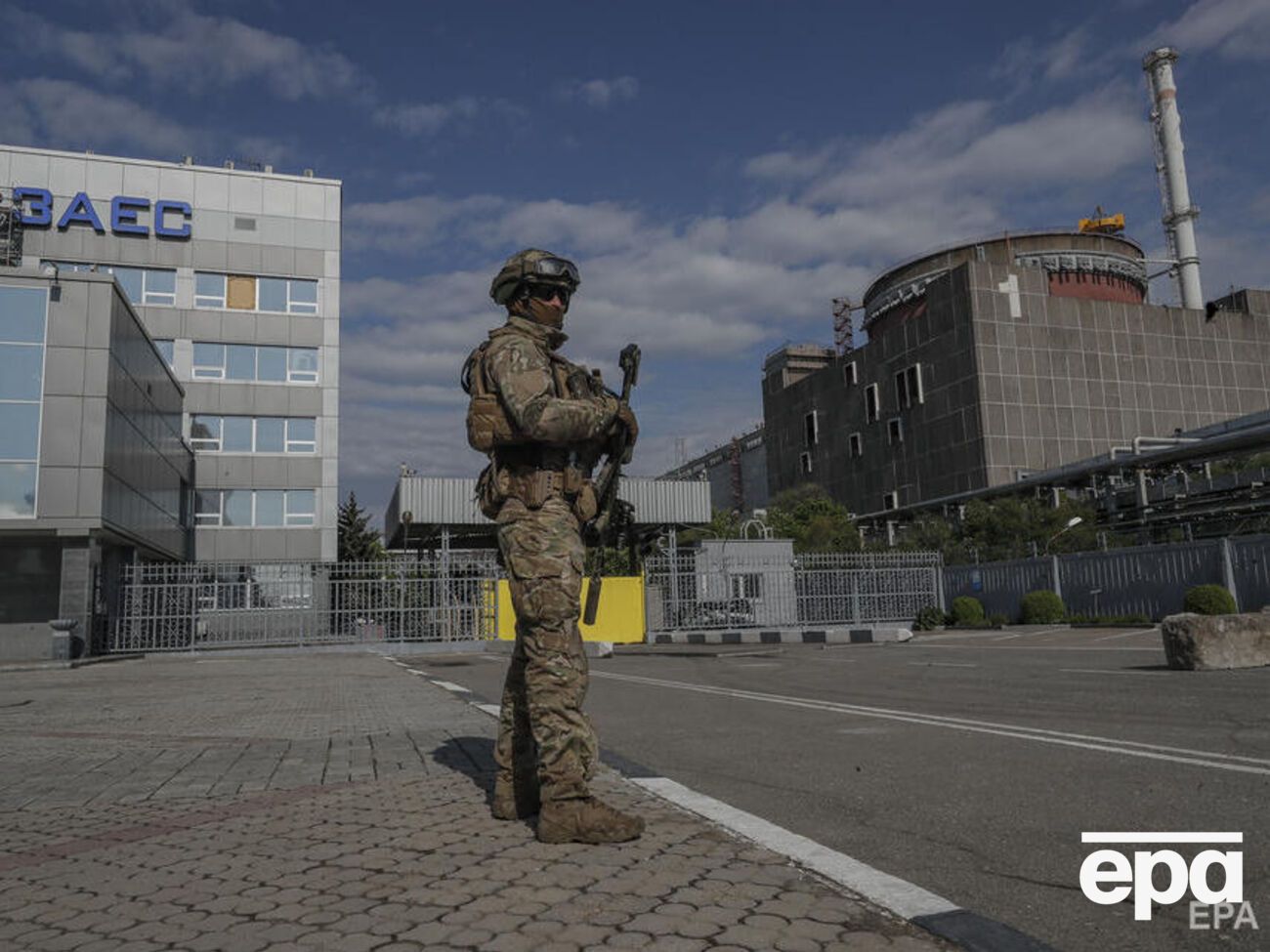 Запорізька АЕС працює під контролем російських військових із 4 березня