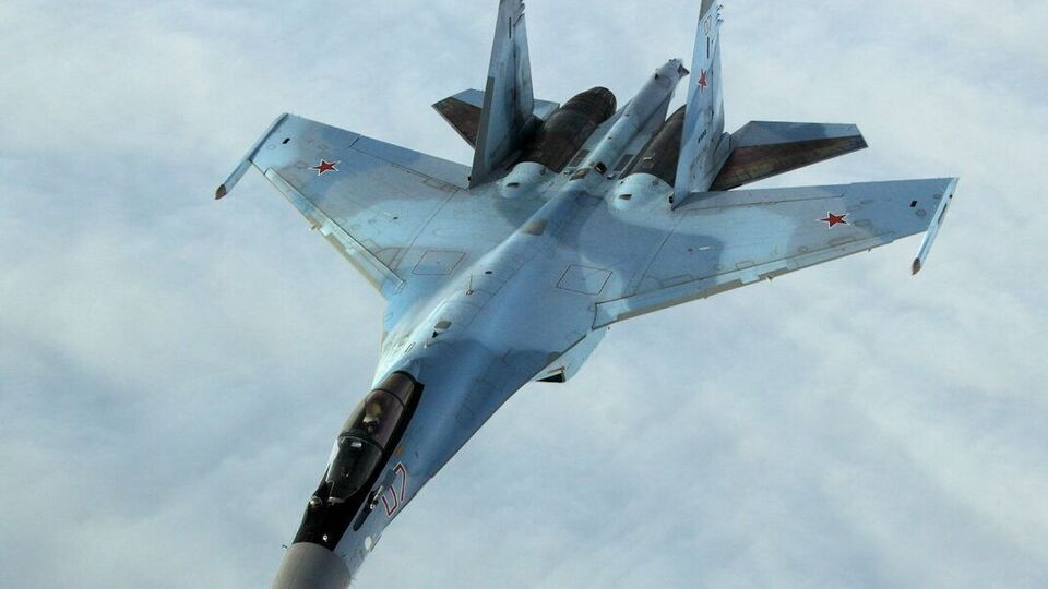 Ракета была выпущена с истребителя Су-35