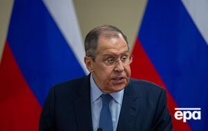 Лавров, чье ведомство публиковало секретную переписку дипломатов, счел нарушением дипломатической этики публикацию разговора Путина и Макрона