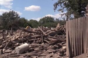 Ракета окупантів влучила просто у приватний будинок у Торецьку, зруйнувавши його