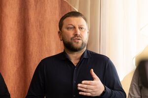 При воздушной тревоге предприятия и организации должны останавливать работу, отметил глава Тернопольской ОВА