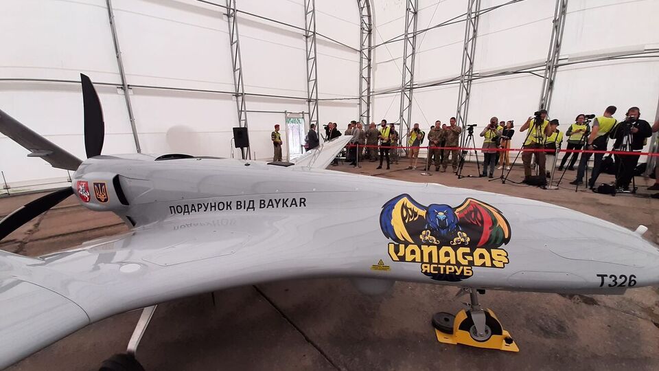 Безпілотник із Туреччини привезли спочатку до Литви, а звідти відправили до України