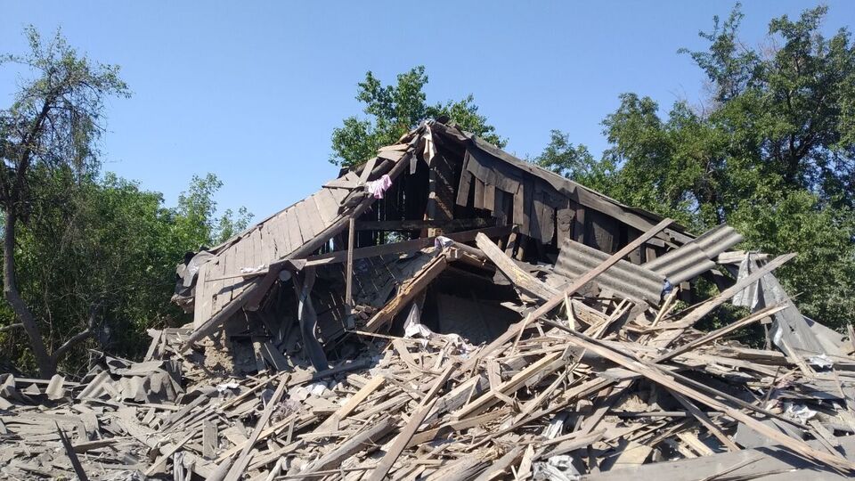 Окупанти регулярно завдають ударів по населених пунктах Донецької області