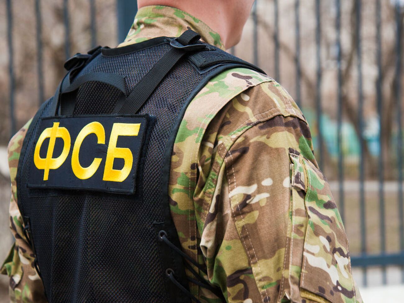 Сотрудники ФСБ буду разыскивать 30 сбежавших оккупантов