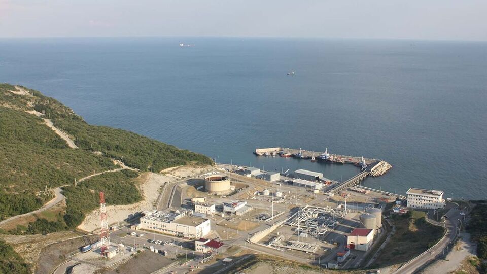 Токаев поручил правительству начать работы по трансформации морских портов Казахстана в Каспийском море в транспортные хабы