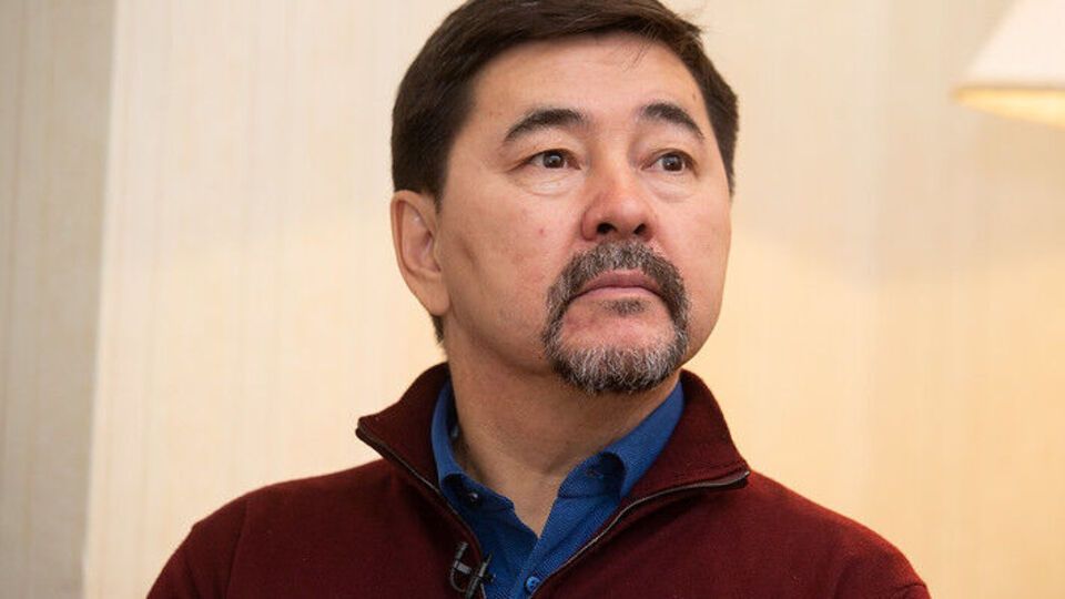 Сейсембаев: Я уверен, что вы и мы прорвемся. Потому что если Украина не прорвется, тяжело будет всем. Я боюсь просто, что откроется ящик Пандоры. Дальше пойдут Польша и Казахстан