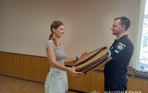 Украденную бандуру сдали в ломбард, но полицейские нашли ее