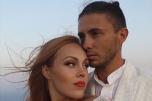 Alyosha и Тополя воспитывают троих детей