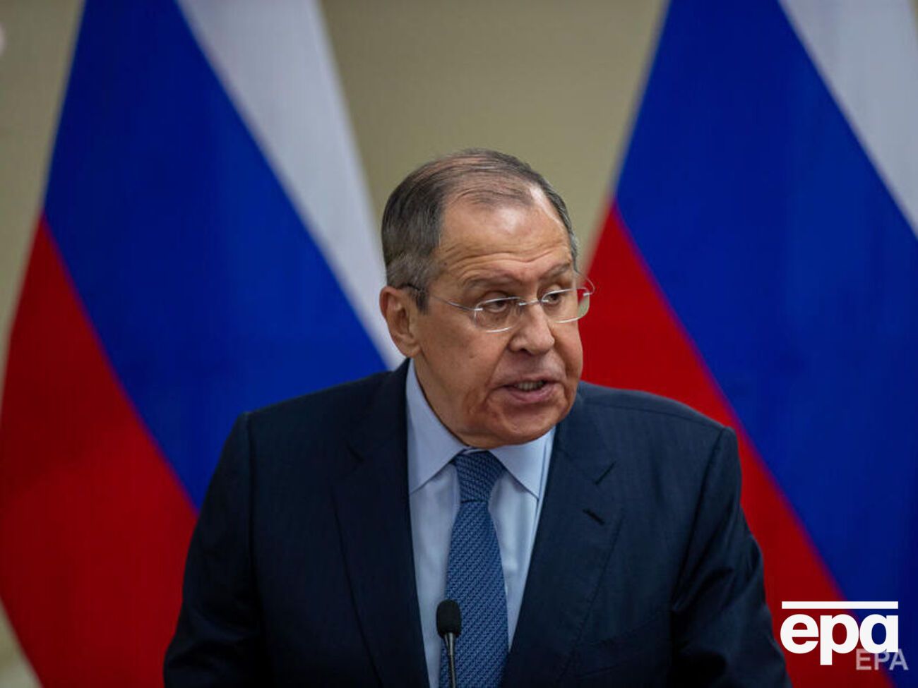 Даже когда находятся страны, пускающие Лаврова (на фото) за дипломатический стол, то есть другие страны, которые не хотят сидеть с ним за одним столом, отметил Кулеба