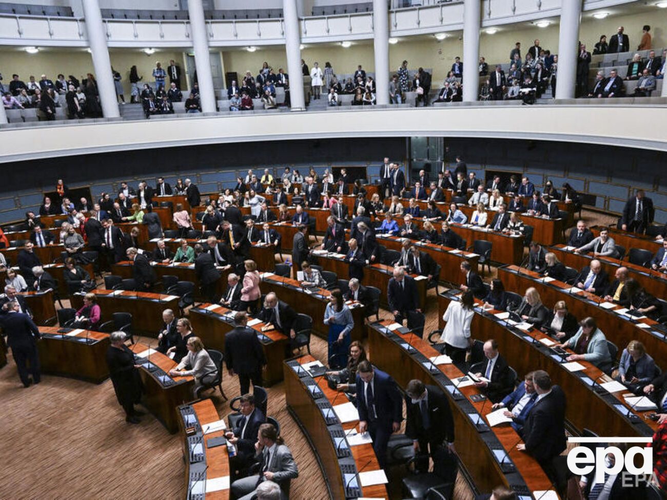 Парламент Финляндии принял решение об укреплении границы с Россией
