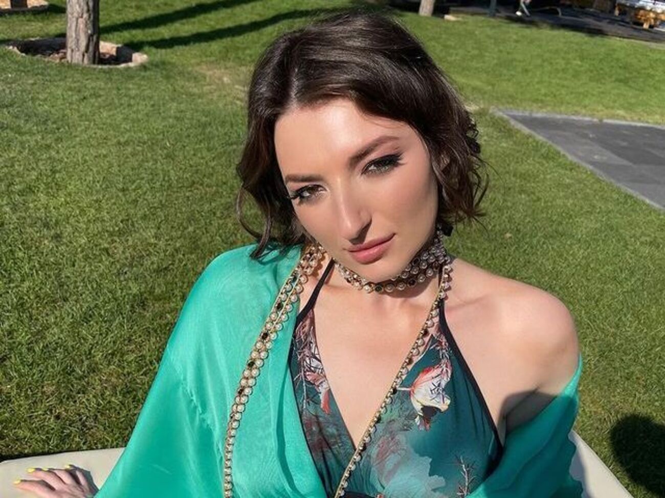 Оруджова в образе жены оккупанта назвала стиральную машину "проституткой"