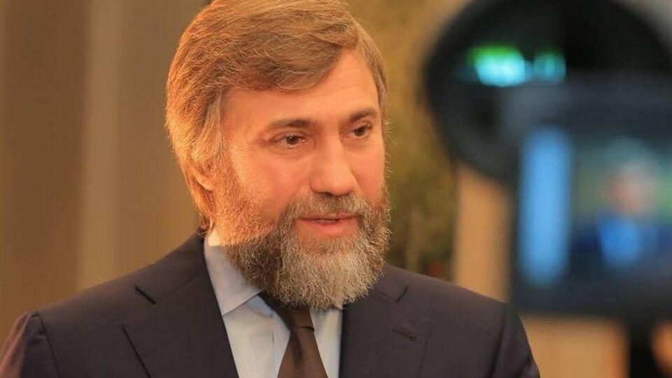 6 червня Новинський опублікував заяву про складання повноважень народного депутата