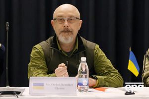 Резников отметил, что создание в Украине совместных предприятий в отрасли военно-промышленного комплекса в ближайшее время будет актуальным