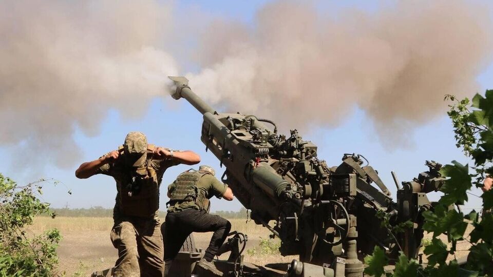 Вогнева перевага – одна з двох умов для успішного плану облоги Херсона, вважає військовий експерт