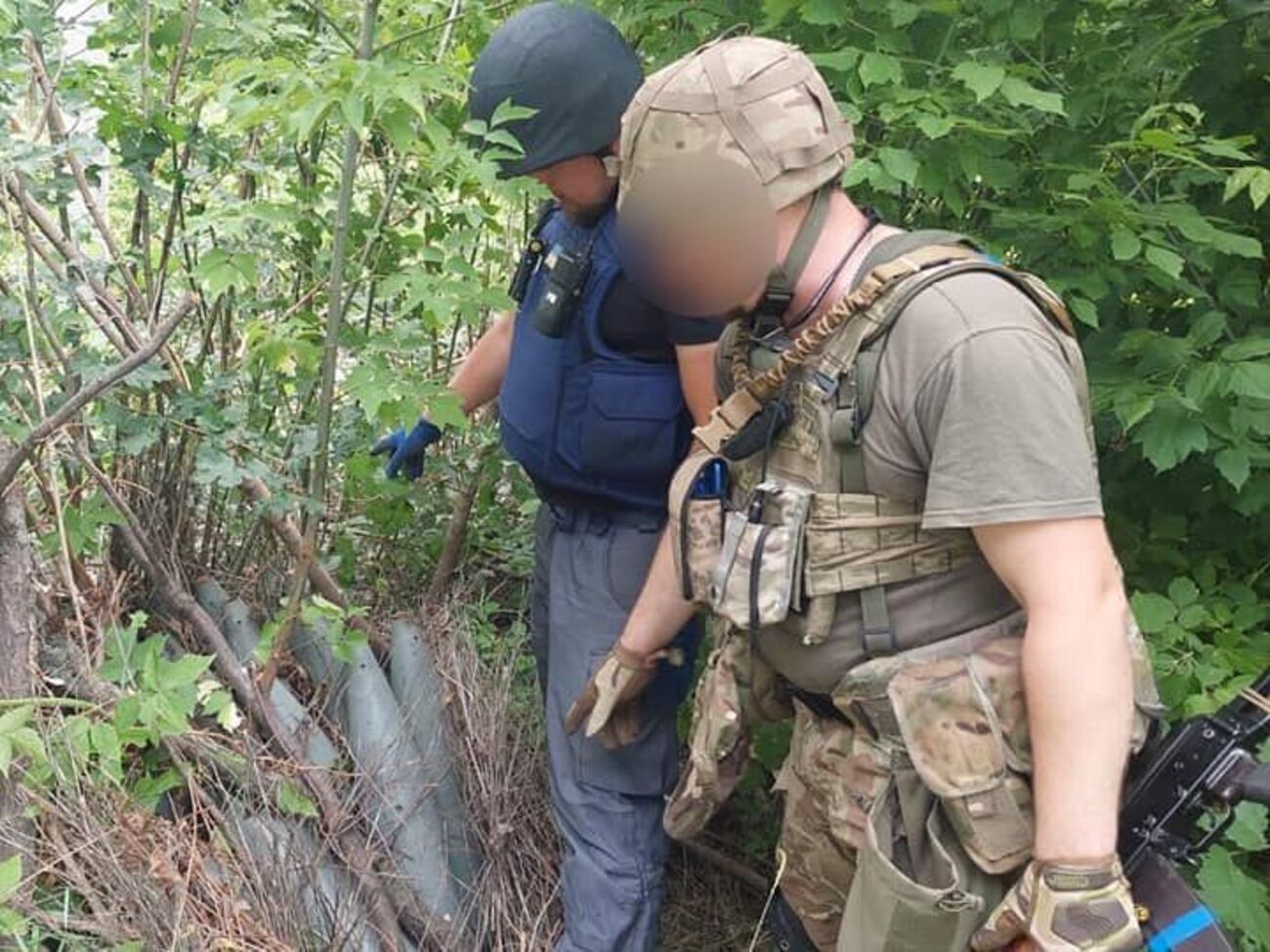 Спасатели обнаружили 20 артснарядов калибра 152 мм, подключенных к радиоуправляемому дистанционному пульту, отметили в ГПСУ