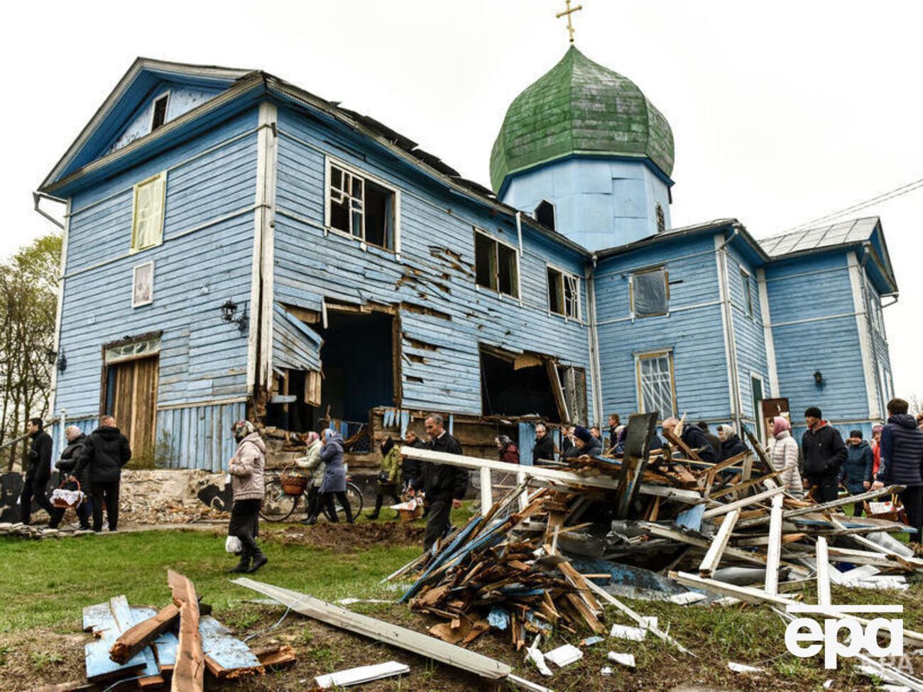 Окупанти зруйнували в Україні понад 100 храмів