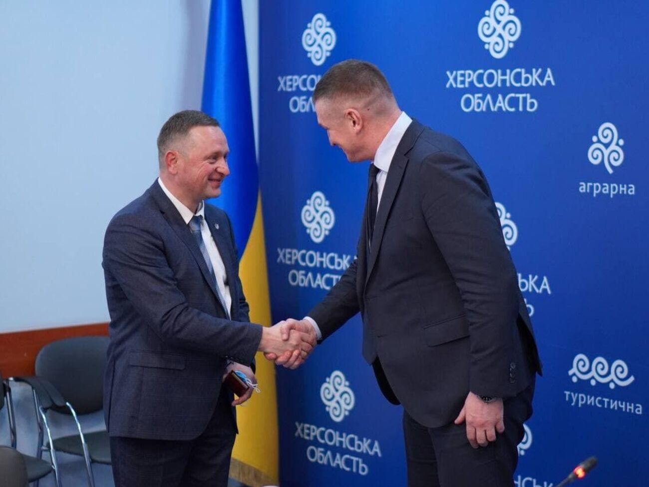 Бутрій (на фото ліворуч) був заступником Лагути