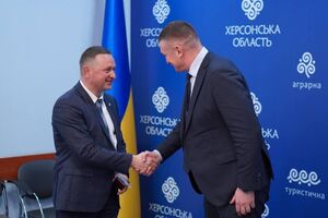 Бутрій (на фото ліворуч) був заступником Лагути