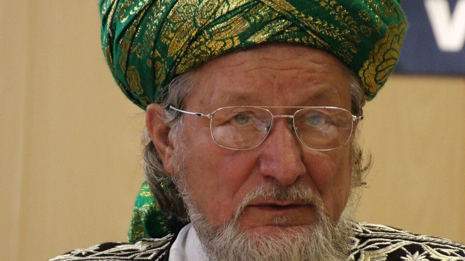 Таджуддін у святковій проповіді заявив, що в Україні "якісь паразити, полчища крайніх націоналістів і неонацистів"