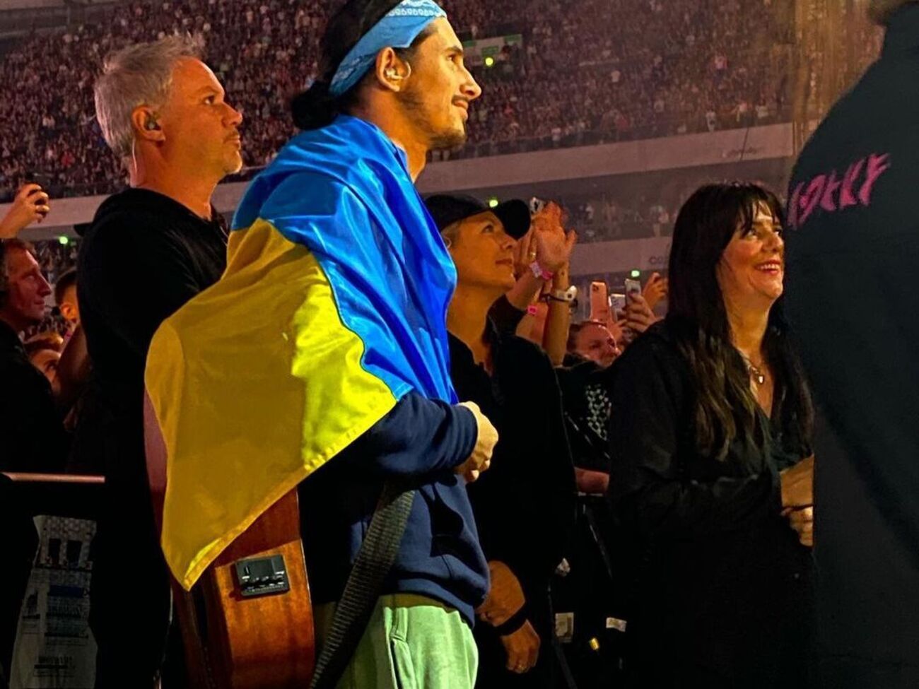 Пунч: Я дуже вдячний Крісу Мартіну, гурту Coldplay за чарівний день. Я відчув себе частинкою цієї магічної сім'ї