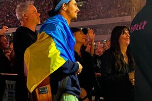 Пунч: Я дуже вдячний Крісу Мартіну, гурту Coldplay за чарівний день. Я відчув себе частинкою цієї магічної сім'ї