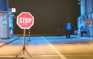 Из-за решения властей Косово запретить сербские документы вчера было заблокировано движение на двух пунктах пропуска между Косово и Сербией