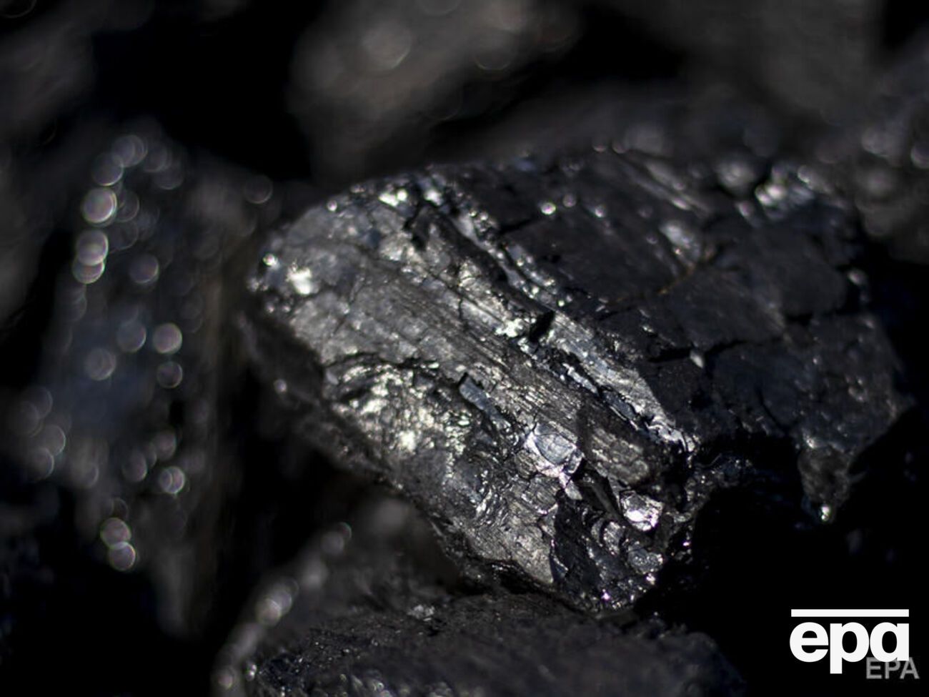 По оценке Еврокомиссии, объем импорта российского угля в Европу составлял около $8 млрд в год