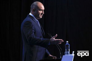 Радев розпустив парламент на тлі політичної кризи