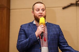 Європа побоїться припинити видавати візи росіянам. Лазурка й далі говоритиме з московським акцентом, Facebook закриється рамочками, а Україна воюватиме