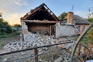 "Чорний день". Окупанти завдали масованого удару по Нікопольському району, 13 загиблих, 11 поранених. Фоторепортаж