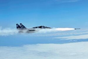 Українська авіація на півдні завдала ударів по російських військах