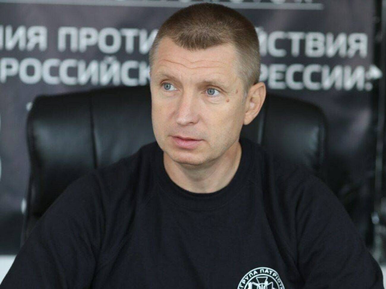 Переговоры о поиске и выдаче останков ведутся через комитет Красного Креста, сообщил Котенко