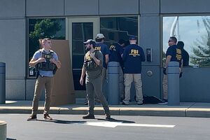 Після обшуку в будинку Трампа, за даними влади США, зросла кількість погроз ФБР по всій країні